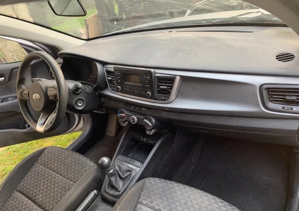 Kia Rio cena 25000 przebieg: 200000, rok produkcji 2017 z Opalenica małe 79